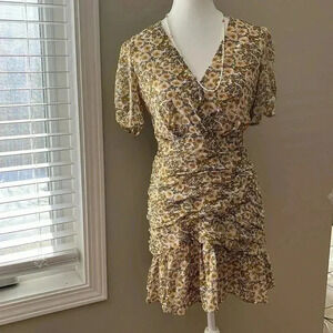 [XS]ASTR The Label  Floral Ruched SS Summer Mini Dress